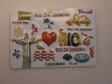 imã de geladeira fundo do mar cristo