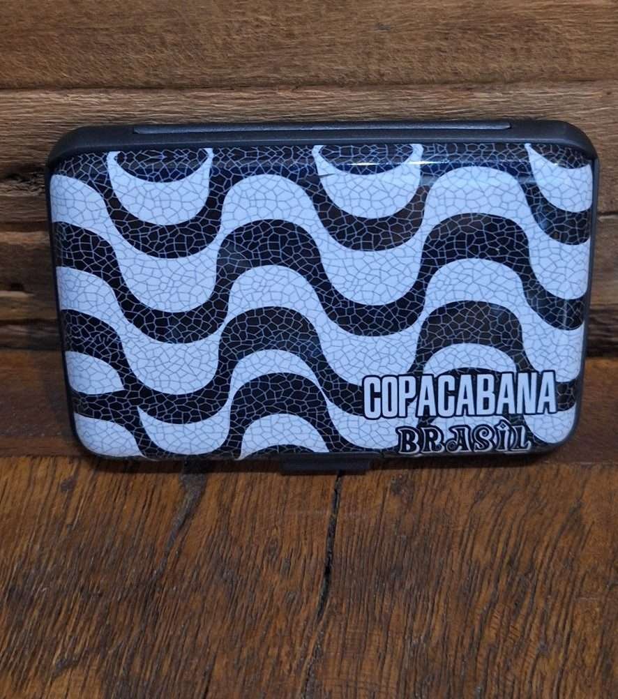 Carteira Porta Cartão Lembrança Souvenir calçadão de Copacabana preto e branco Rio de Janeiro