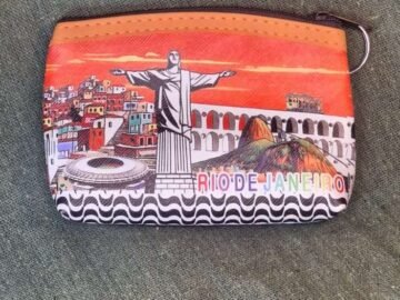 porta moedas quadrado  pontos turístico do Rio de Janeiro arcos da lapa, cristo , bondinho, copacabana.