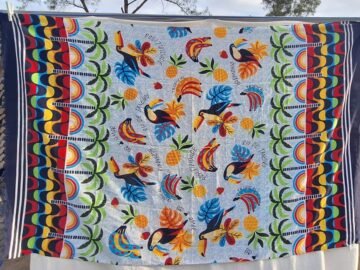 Canga de poliéster tucanos